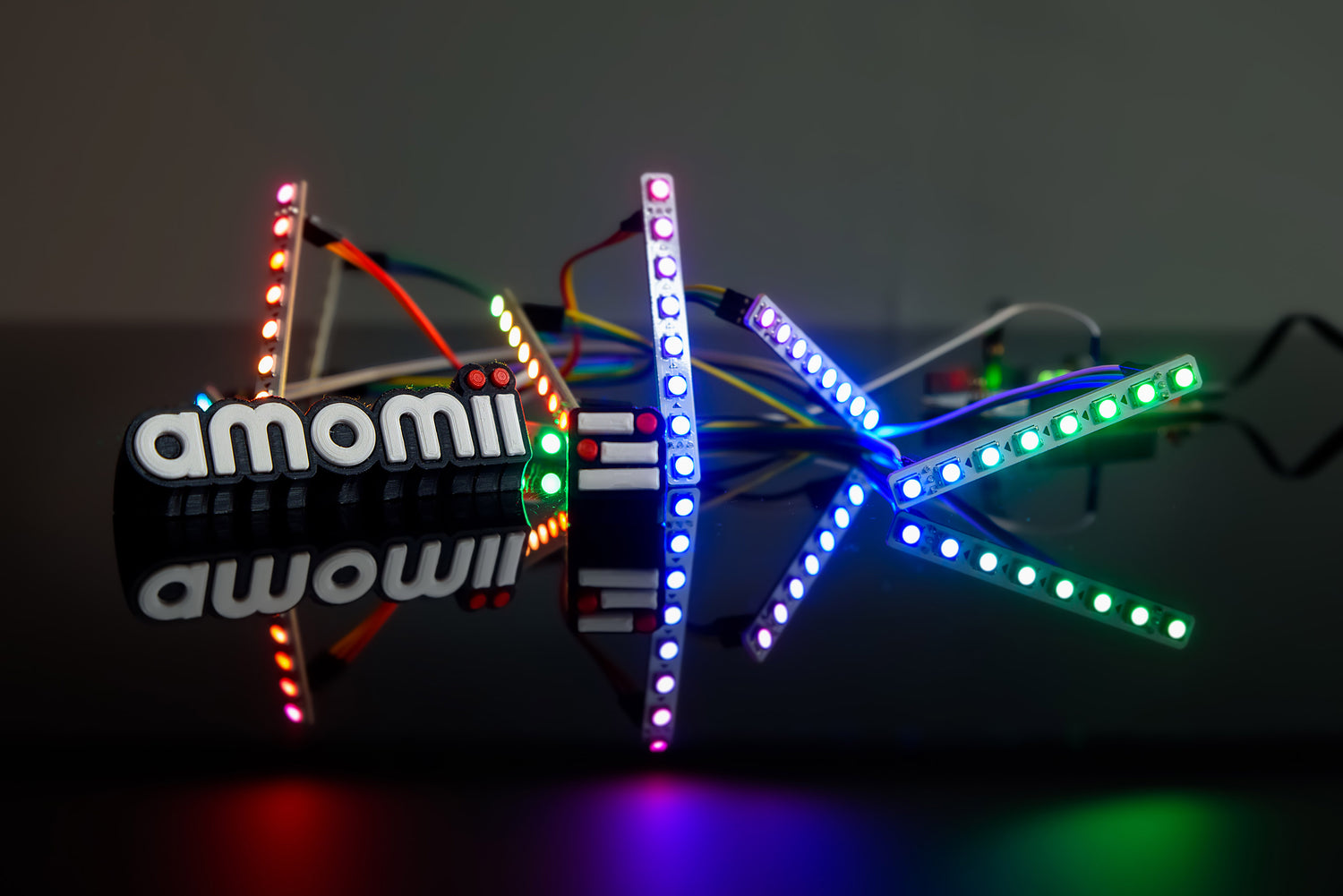 amomii-lights-1.jpg__PID:98b362bc-c363-46f8-9266-dcad7587ca27